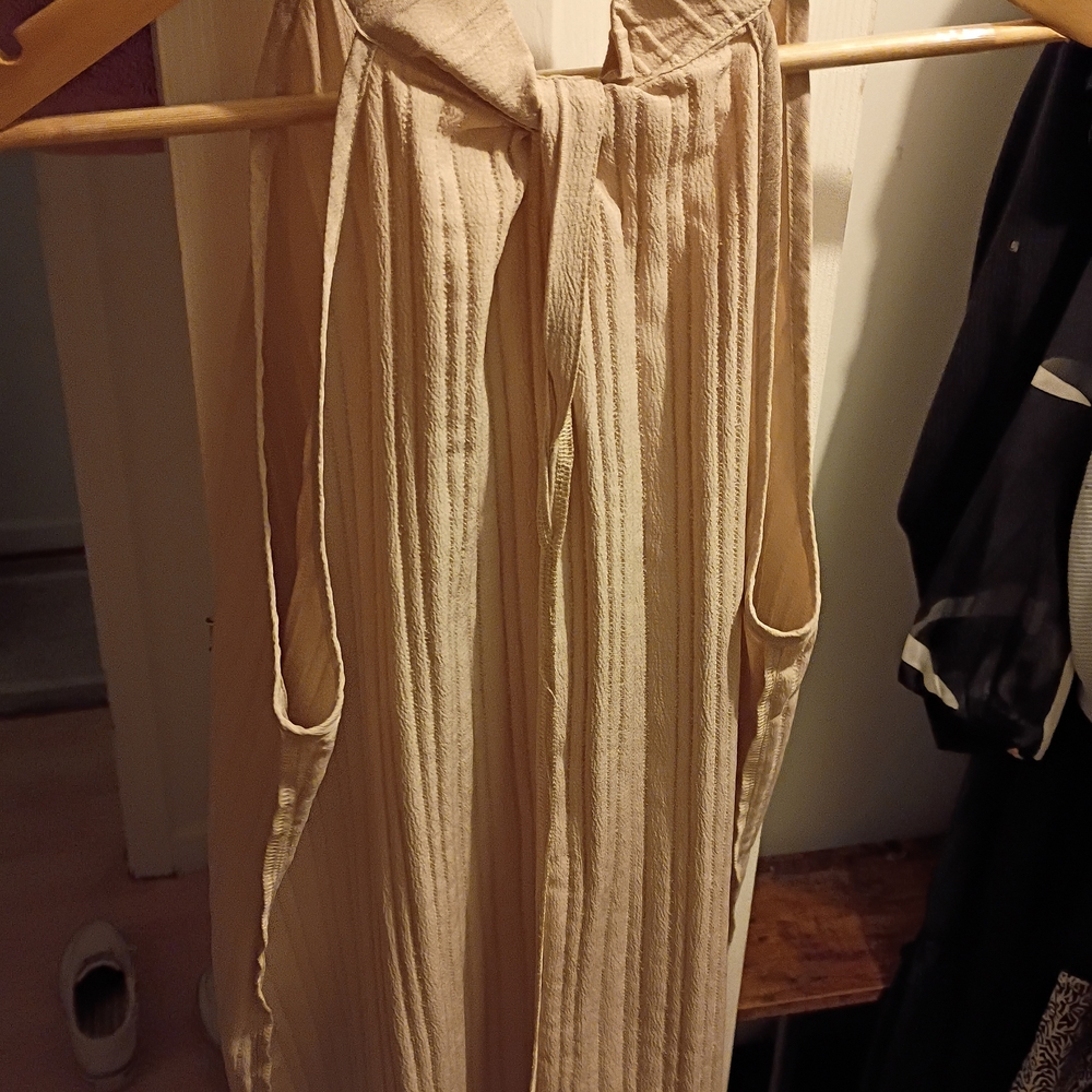 Cream Sleeveless Top